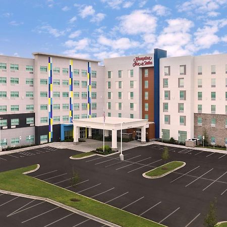 Hampton Inn & Suites Charlotte Airport Lake Pointe Exterior foto